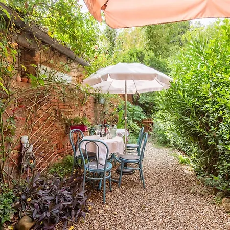 Del Mulino アパート