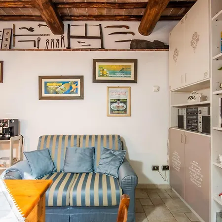 アパート Del Mulino